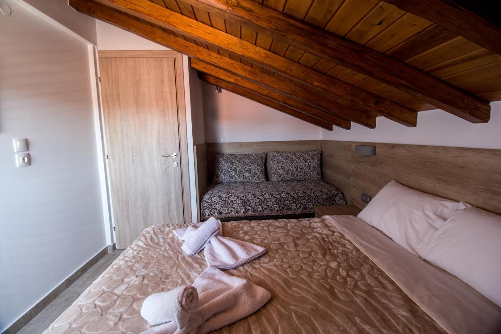 Appartement Golden Attic à Nea Roda Extérieur photo